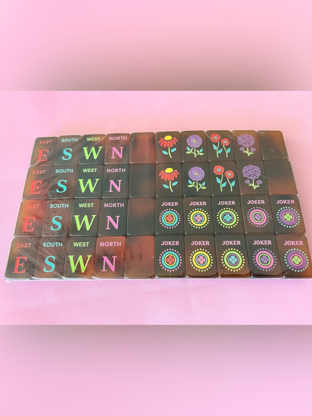 Tortoise Acrylic Mahjong Tiles - Pink Accents - Picture 5 of 5